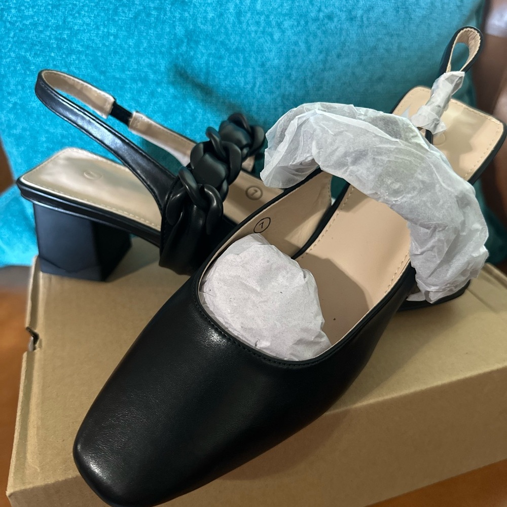 Chic Black Women's Slingback Heels